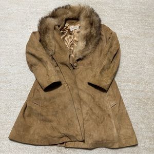 Vintage Women's Size Small Leathers by New England Fur Collar Coat Suede Tan